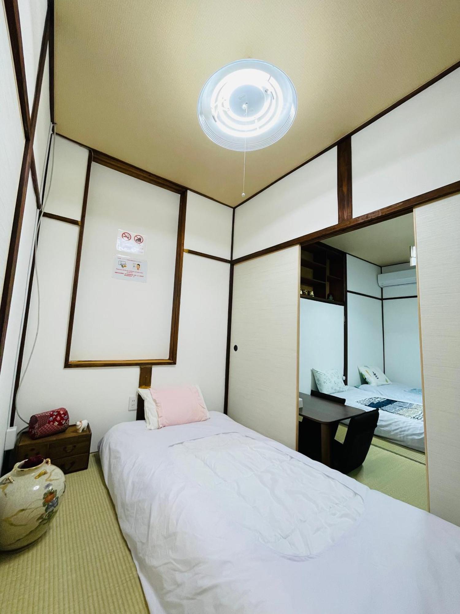 難波心斎橋10Minutes民宿2号室 Osaka Ngoại thất bức ảnh
